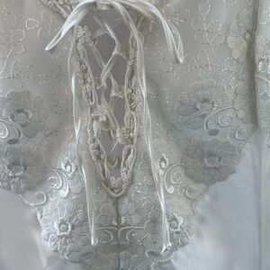 Alexandra Nicole Vintage White Embroidered Floral Lace Satin Nightgown-Large